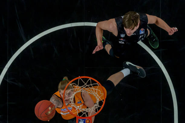 以诺基亚为 以诺基亚为